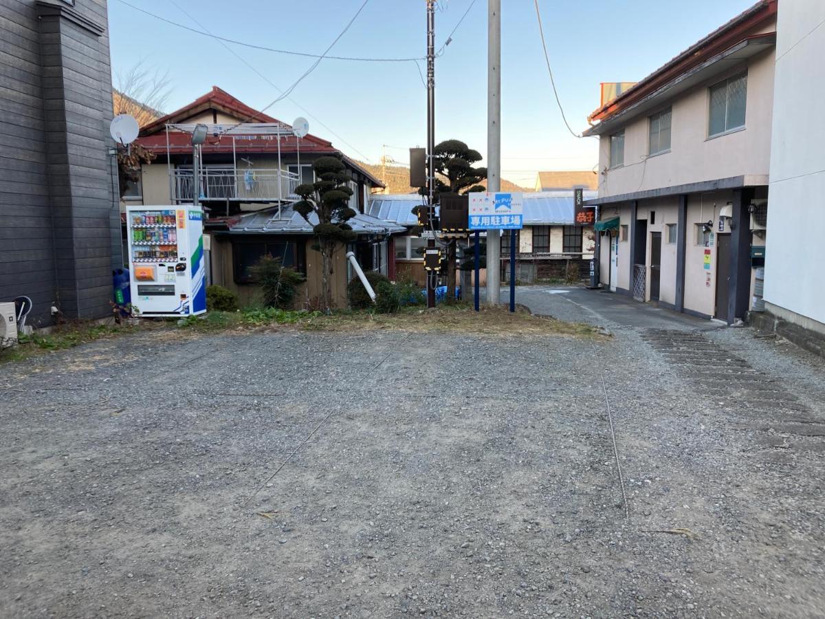 Mt Fuji Hostel Michael's Fujiyoshida Exterior foto